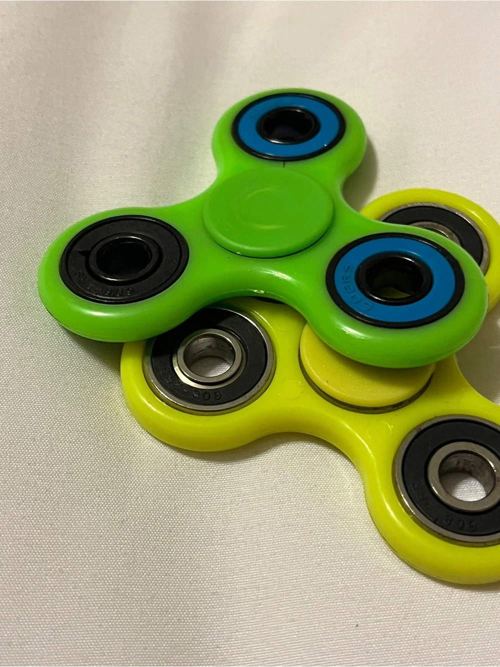 Lot of 3 Fidget Spinners ESPN Dish Network Plastic Toy Red Green Yellow